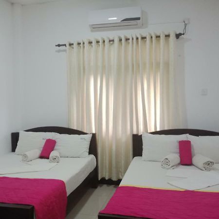 Tree House Holiday Home Kombichankulama Luaran gambar