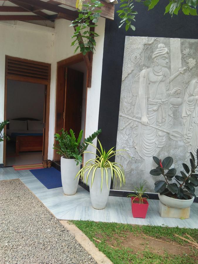 Tree House Holiday Home Kombichankulama Luaran gambar