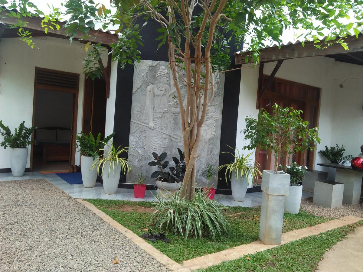 Tree House Holiday Home Kombichankulama Luaran gambar