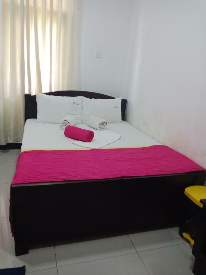 Tree House Holiday Home Kombichankulama Luaran gambar